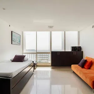 Apartamento Con Piscina A Una Cuadra De La Playa Cartagena